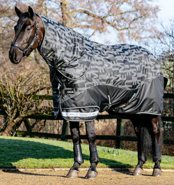 LeMieux Arika Reflective 0g Turnout Rug + Hood Lite Ripstop 600d Black 4'9'-7'3'