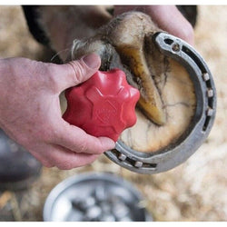 LeMieux Safety Stud Tap Wrench Non Slip Comfort Grip XC Eventing Black/Red/Blue